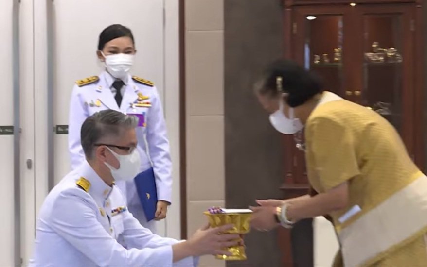 “อธิบดีณัฐพล” ร่วมเข้าเฝ้าทูลละอองพระบาท สมเด็จพระกนิษฐาธิราชเจ้า กรมสมเด็จพระเทพรัตนราชสุดาฯ สยามบรมราชกุมารี ถวายเงินรายได้จำหน่ายสลากกาชาดไทย ปี 64
