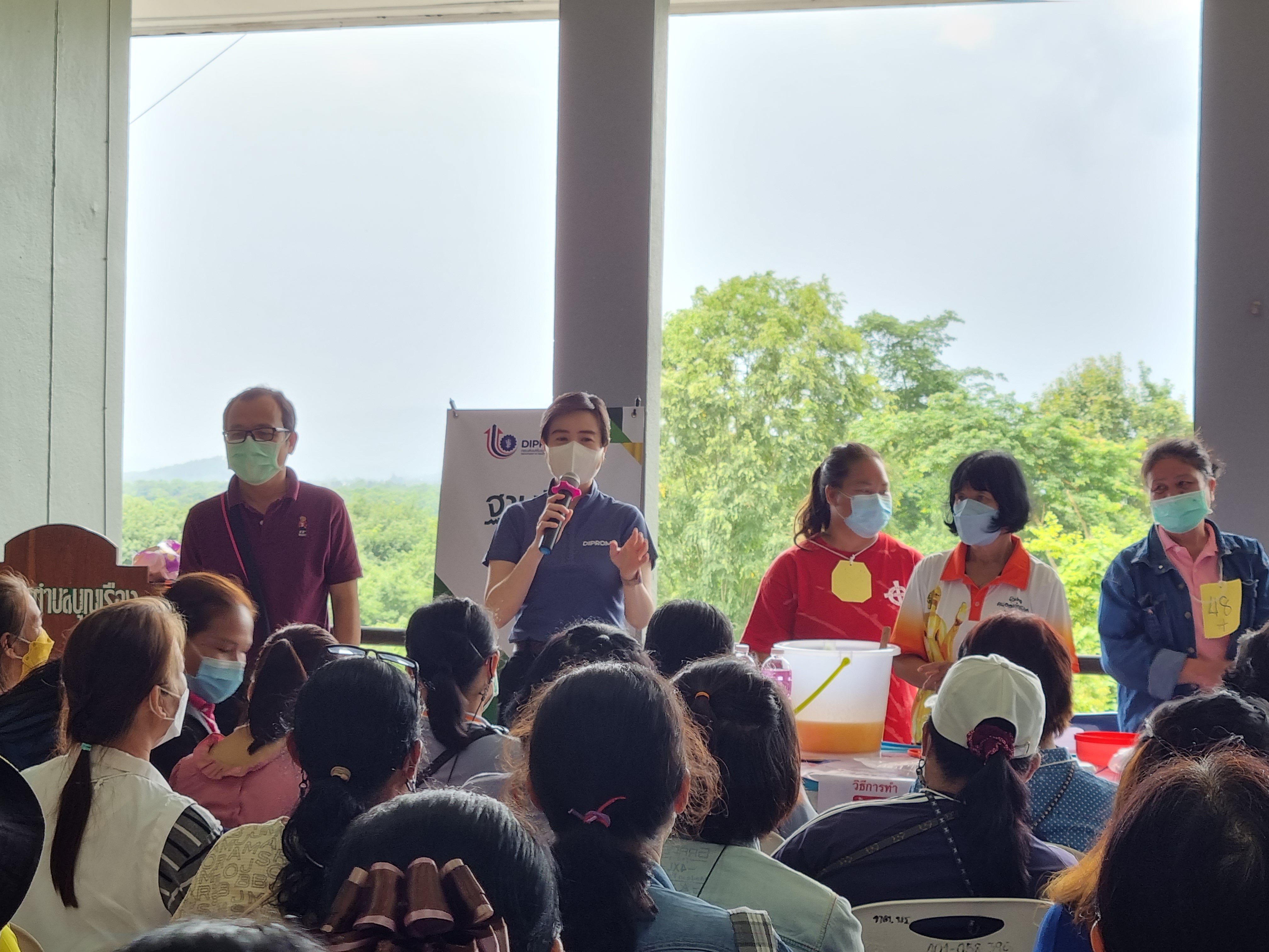 “อธิบดีณัฐพล” รุกช่วยประชาชนต่อเนื่อง สร้างอาชีพดีพร้อม ไปแล้วกว่า 180,000 ราย ในพื้นที่ 46 จังหวัด 906 จุดทั่วประเทศ  