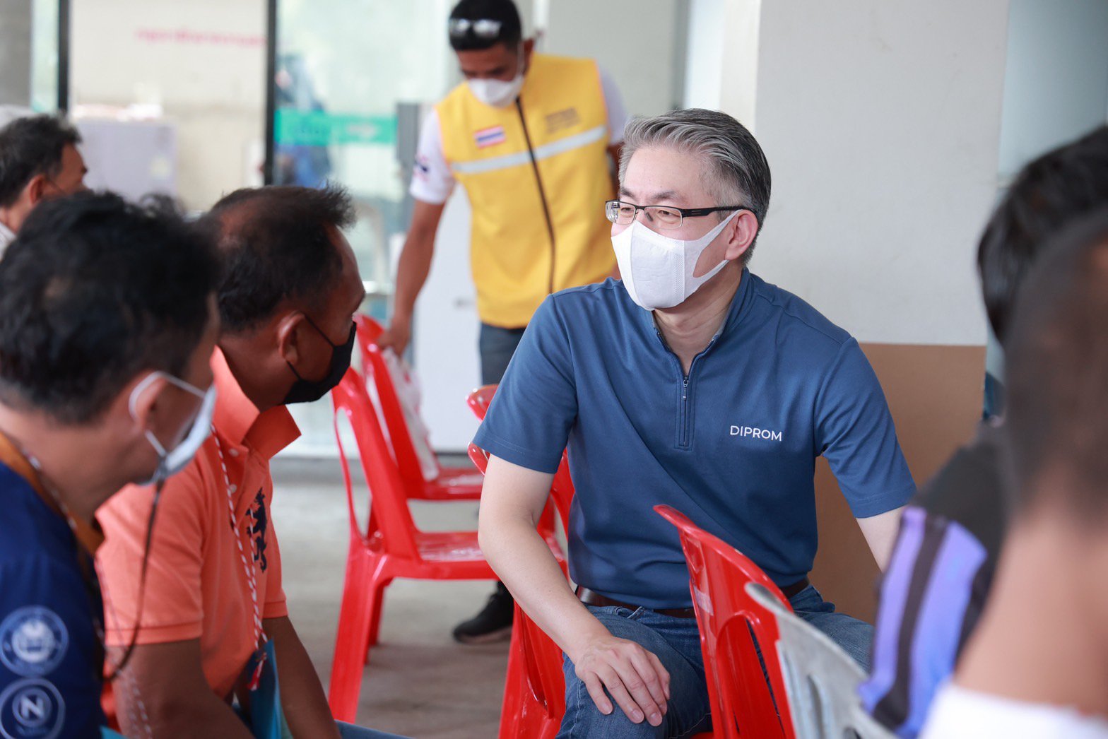 “อธิบดีณัฐพล” ลุยพื้นที่ภาคใต้ ช่วยประชาชนสร้าง "อาชีพดีพร้อม" อย่างต่อเนื่องทั่วประเทศอีกกว่า 23,400 ราย 117 จุด ครอบคลุม 37 จังหวัด