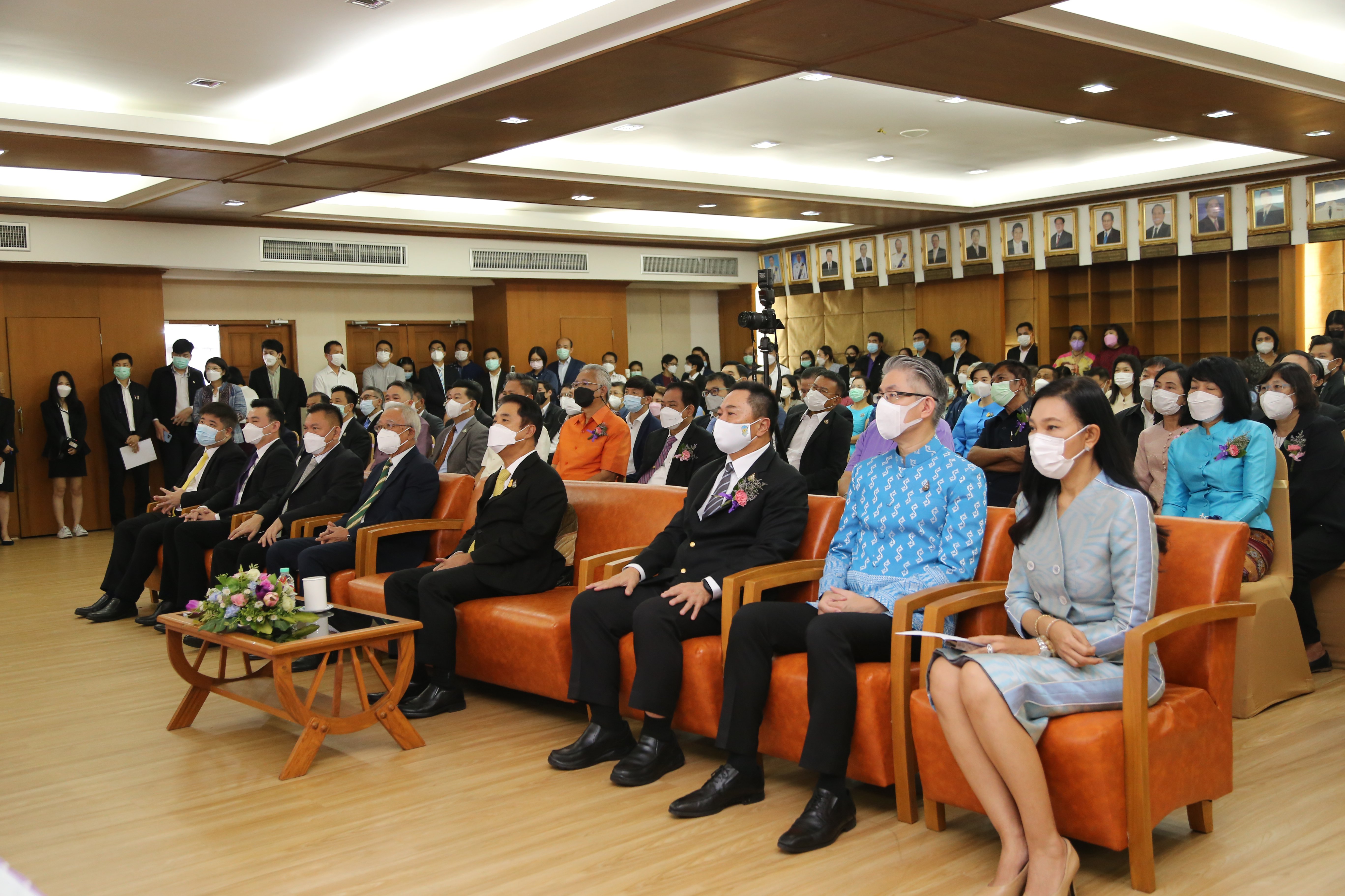 “อธิบดีณัฐพล” ร่วมงานแสดงกตเวทิตาจิตแด่ข้าราชการ ลูกจ้างประจำ และพนักงานราชการ กระทรวงอุตฯ ประจำปี 2565