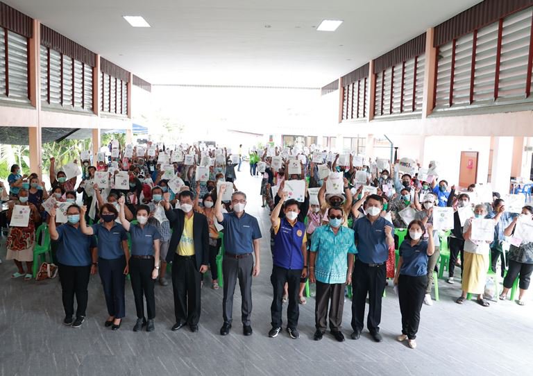 “อธิบดีณัฐพล” คึกลงพื้นที่ บุกตำบลบางจาน เมืองเพชรบุรี สร้าง "อาชีพดีพร้อม" เพิ่มรายได้ให้ประชาชน