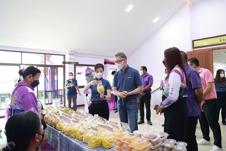 “อธิบดีณัฐพล” สั่งการ "ดีพร้อม" ลุยสร้าง "อาชีพดีพร้อม" ต่อเนื่อง ลงพื้นที่ช่วยชาวบ้านท่ายาง เมืองเพชรบุรี