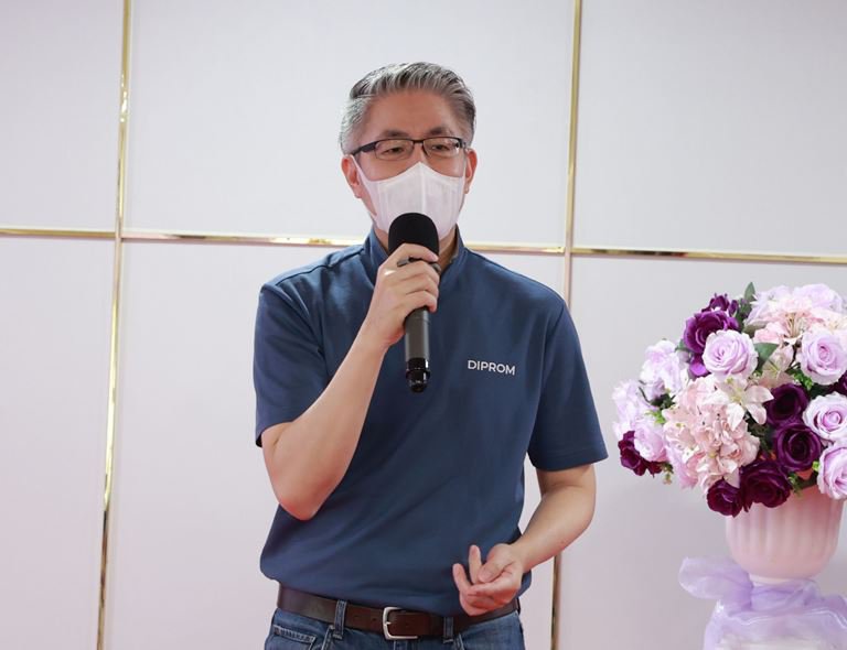 “อธิบดีณัฐพล” สั่งการ "ดีพร้อม" ลุยสร้าง "อาชีพดีพร้อม" ต่อเนื่อง ลงพื้นที่ช่วยชาวบ้านท่ายาง เมืองเพชรบุรี