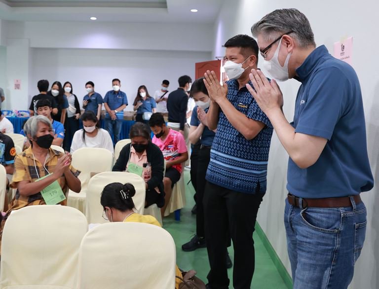“อธิบดีณัฐพล” จัดเต็มลงพื้นที่ชลบุรี หนุนชาวบ้านบึงสร้าง "อาชีพดีพร้อม"
