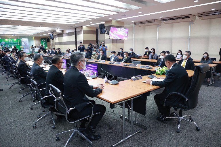 “อธิบดีณัฐพล” นำทีม 3 ขุนพลดีพร้อม ร่วมงานแถลงข่าว งานมอบรางวัลอุตสาหกรรม ประจำปี 2565