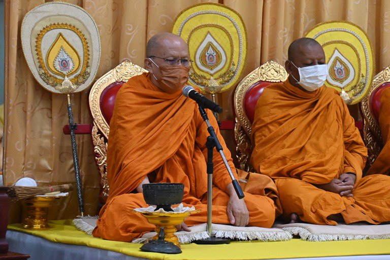 ก.อุตฯ จัดพิธีทำบุญตักบาตรถวายพระราชกุศล เพื่อน้อมรำลึกในพระมหากรุณาธิคุณ เนื่องในวันคล้ายวันสวรรคต พระบาทสมเด็จพระบรมชนกาธิเบศร มหาภูมิพลอดุลยเดชมหาราช บรมนาถบพิตร