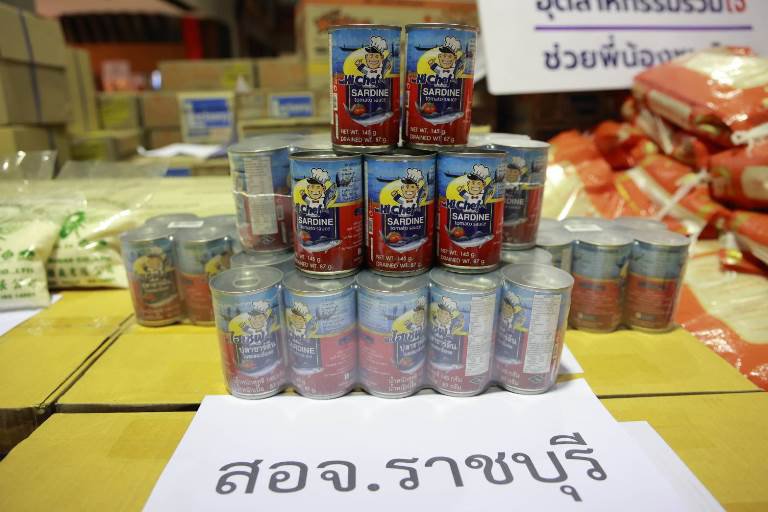 ดีพร้อม รวมใจแพ็คถุงยังชีพ เร่งเยียวยาผู้ประสบอุทกภัยน้ำท่วม 
