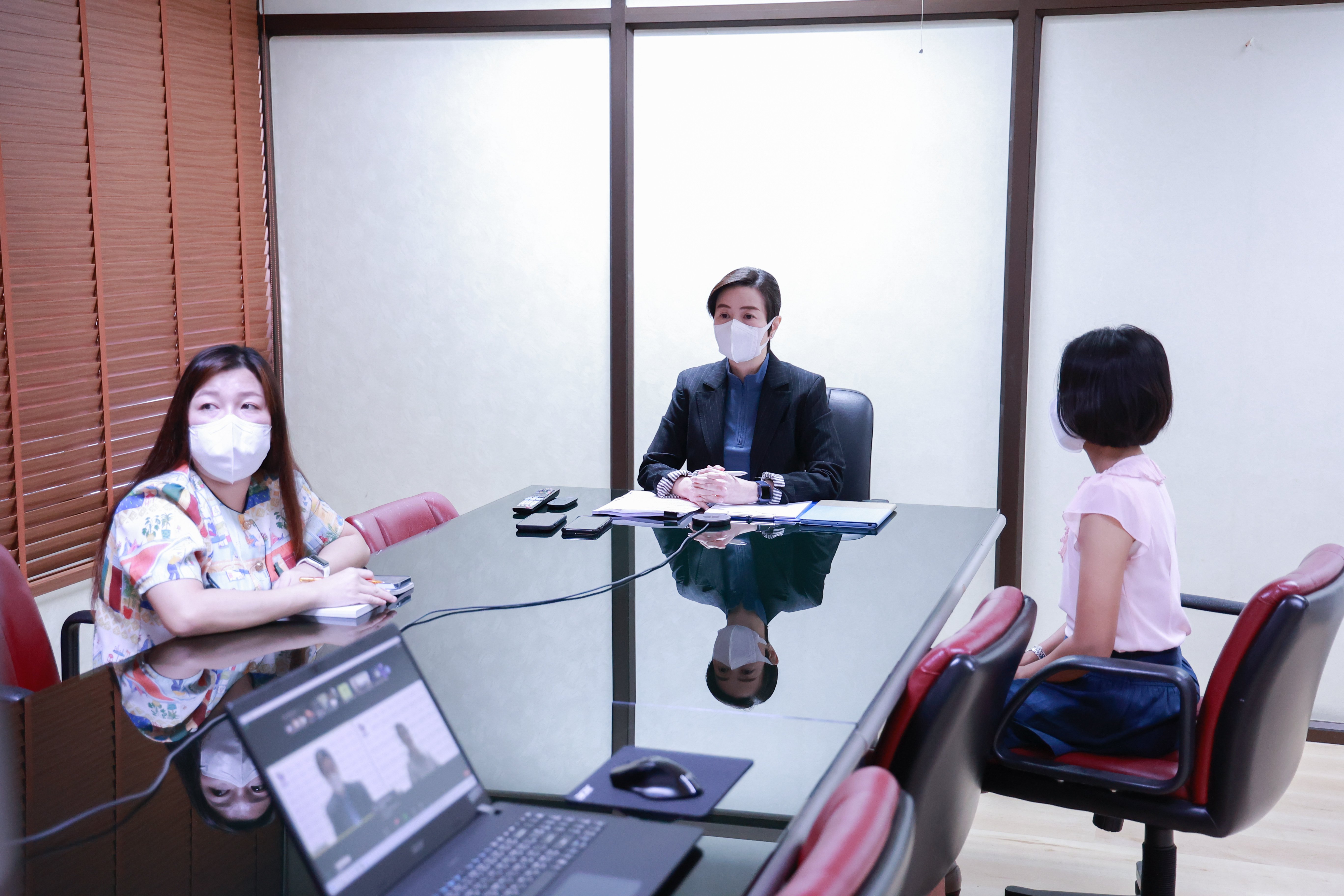 "รสอ.ณัฏฐิญา" ซักซ้อมเข้มแนวทางการใช้ระบบ JOB DIPROM รองรับลงทะเบียนฝึกอาชีพดีพร้อมหลักสูตร 2 3 4