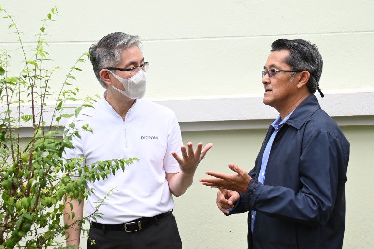 ปลัดฯ ณัฐพล ตรวจเยี่ยมสำนักงานอุตสาหกรรมจังหวัดกระบี่ มอบนโยบายให้โรงงานอยู่ร่วมชุมชนอย่างยั่งยืน 