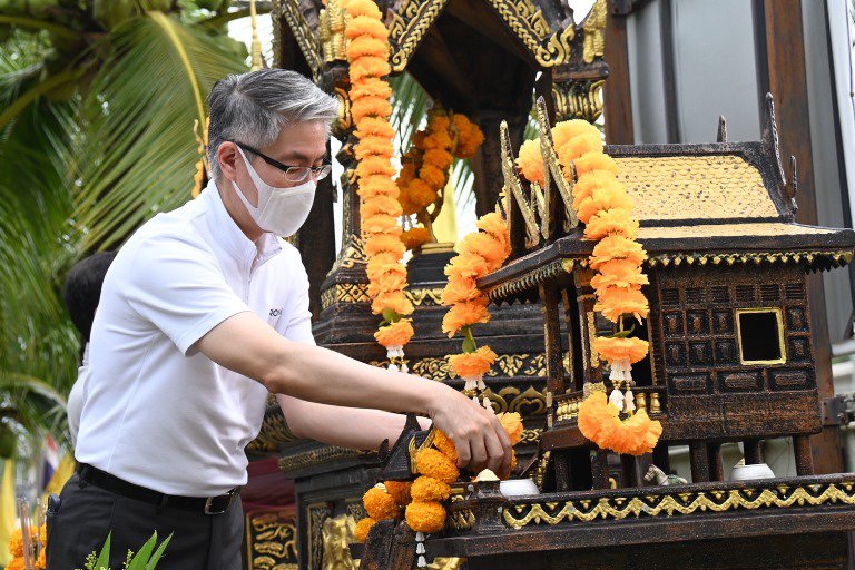 ปลัดฯ ณัฐพล ตรวจเยี่ยมสำนักงานอุตสาหกรรมจังหวัดกระบี่ มอบนโยบายให้โรงงานอยู่ร่วมชุมชนอย่างยั่งยืน 