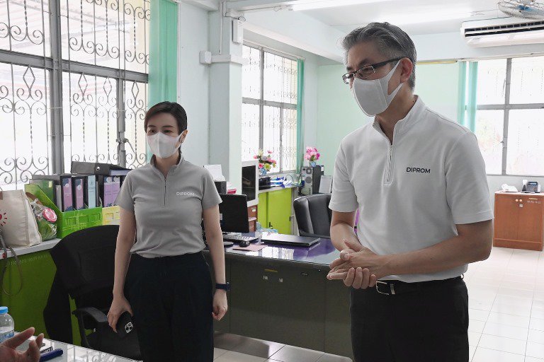 ปลัดฯ ณัฐพล ตรวจเยี่ยมสำนักงานอุตสาหกรรมจังหวัดกระบี่ มอบนโยบายให้โรงงานอยู่ร่วมชุมชนอย่างยั่งยืน 