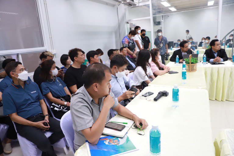 “อธิบดีใบน้อย” นำคณะสื่อมวลชนล่องใต้ฝั่งอันดามัน โชว์ผลสำเร็จการพัฒนาผลิตภัณฑ์ชุมชนดีพร้อม อัพสกิลสู่ของฝากขึ้นชื่อ