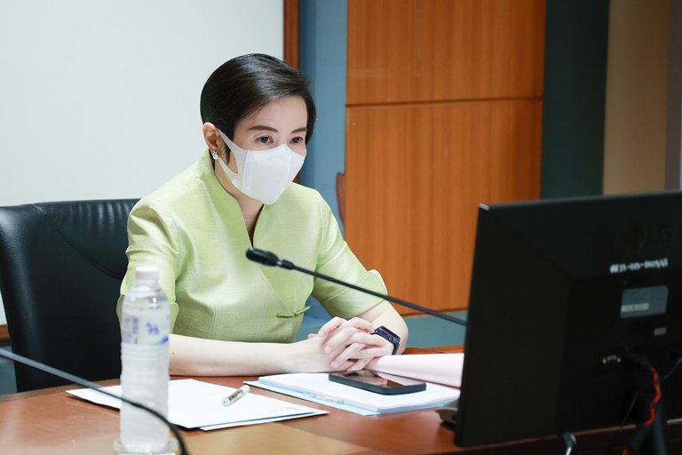 รสอ.ณัฏฐิญา" ประชุมคณะกรรมการสถาบันวิจัยและพัฒนาอัญมณีและเครื่องประดับแห่งชาติ ครั้งที่ 11/2565