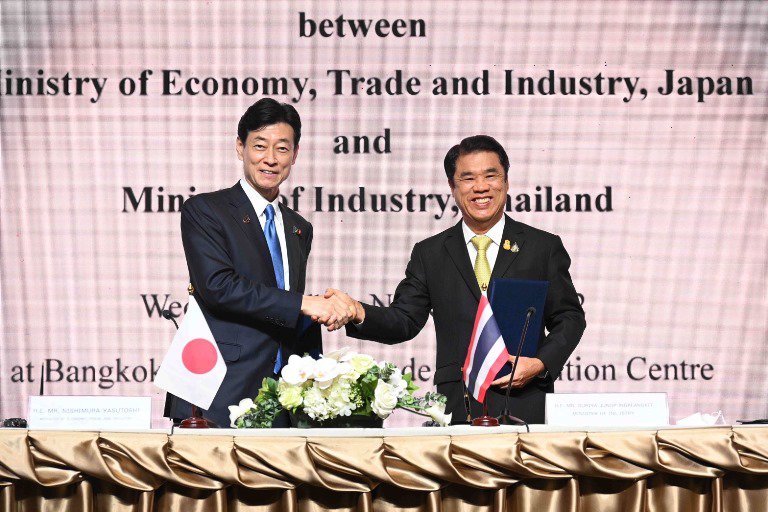 รัฐมนตรีฯ สุริยะ จับมือ รัฐมนตรีฯ เมติ สานต่อความร่วมมือการยกระดับภาคอุตฯ สู่ Thailand 4.0  