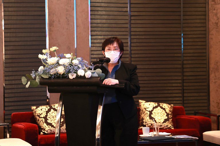 "ดีพร้อม" จัดประชุมวิพากษ์ประเมินผลงานปี 65 พร้อมกำหนดทิศทางการส่งเสริมและพัฒนา SME ในอนาคต