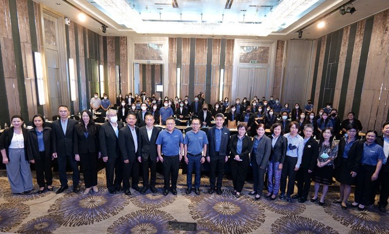 "ดีพร้อม" จัดประชุมวิพากษ์ประเมินผลงานปี 65 พร้อมกำหนดทิศทางการส่งเสริมและพัฒนา SME ในอนาคต