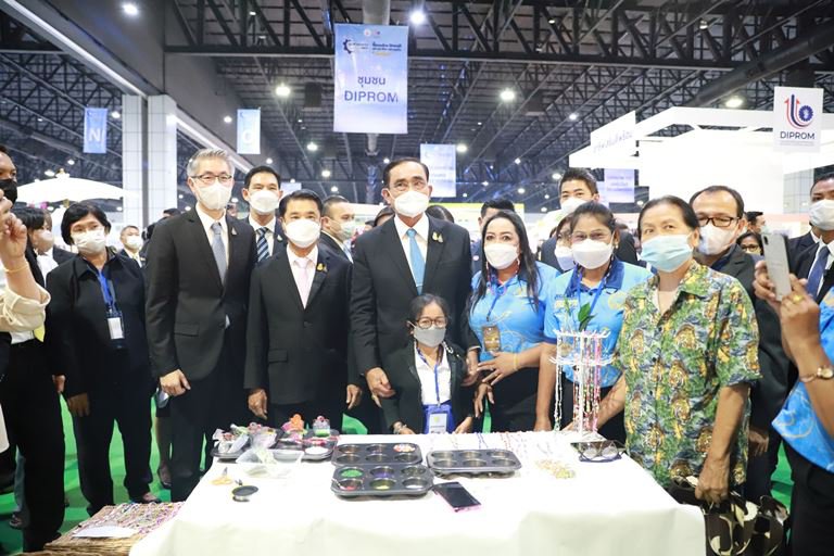 นายกรัฐมนตรี เปิดงานใหญ่แห่งปี อุตสาหกรรมแฟร์ “ซื้อของไทย ใช้ของดี สร้างอาชีพ เสริมธุรกิจที่ดีพร้อม” 