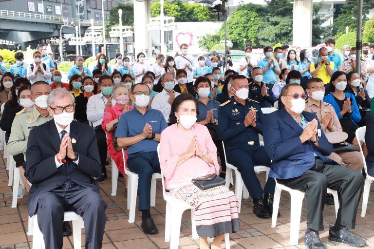“อธิบดีใบน้อย” ร่วมพิธีบวงสรวงพระบรมราชานุสรณ์ รัชกาลที่ 6 เตรียมจัดงานกาชาดปี 2565