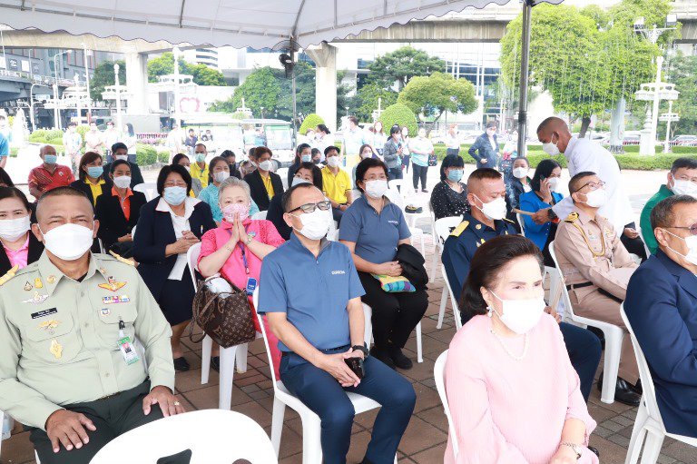 “อธิบดีใบน้อย” ร่วมพิธีบวงสรวงพระบรมราชานุสรณ์ รัชกาลที่ 6 เตรียมจัดงานกาชาดปี 2565