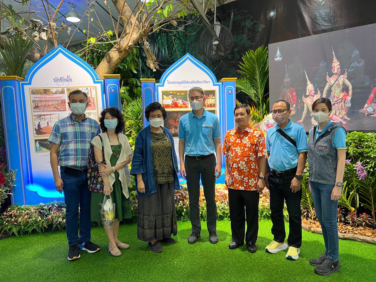 ปลัดฯ ณัฐพล ร่วมงานกาชาดร้านกระทรวงอุตสาหกรรม พร้อมมอบของรางวัลสร้างความสุขให้ประชาชน