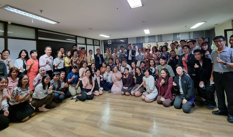“อธิบดีใบน้อย” นำทีมดีพร้อมร่วมแสดงความยินดีที่ ครม. แต่งตั้งรองปลัดฯ และผู้ตรวจราชการกระทรวงอุตฯ ป้ายแดง