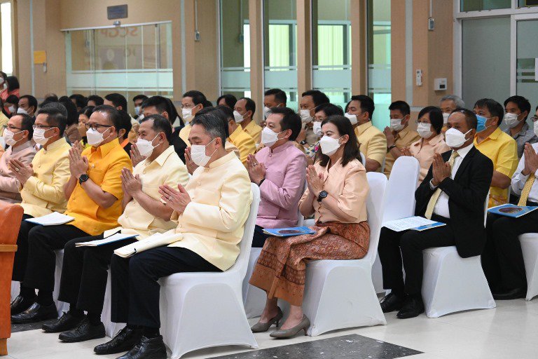 “อธิบดีใบน้อย” นำทีมดีพร้อม ร่วมน้อมรวมใจเจริญพระพุทธมนต์และเจริญจิตตภาวนาถวายพระพรชัยมงคลแด่ สมเด็จพระเจ้าลูกเธอ เจ้าฟ้าพัชรกิติยาภาฯ