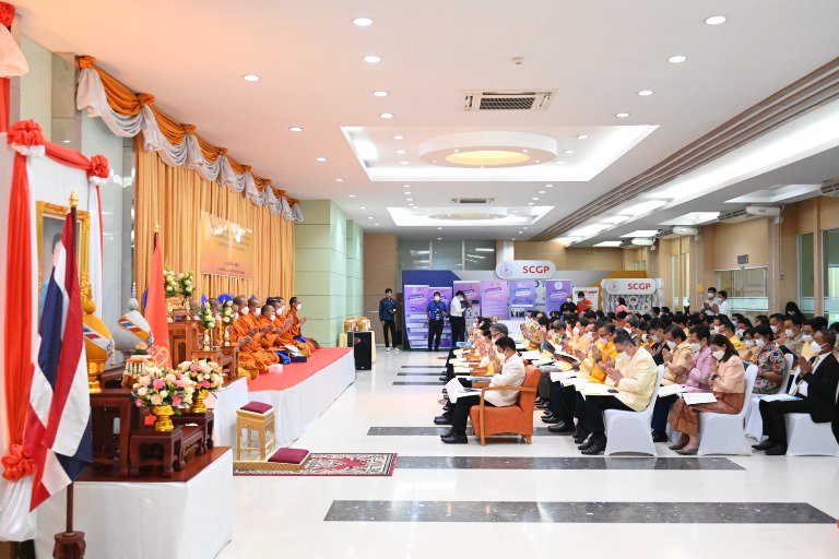 “อธิบดีใบน้อย” นำทีมดีพร้อม ร่วมน้อมรวมใจเจริญพระพุทธมนต์และเจริญจิตตภาวนาถวายพระพรชัยมงคลแด่ สมเด็จพระเจ้าลูกเธอ เจ้าฟ้าพัชรกิติยาภาฯ