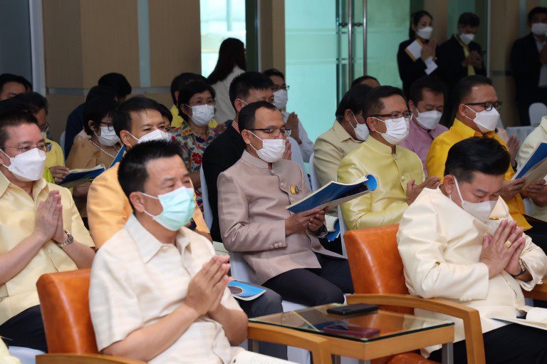 “อธิบดีใบน้อย” นำทีมดีพร้อม ร่วมน้อมรวมใจเจริญพระพุทธมนต์และเจริญจิตตภาวนาถวายพระพรชัยมงคลแด่ สมเด็จพระเจ้าลูกเธอ เจ้าฟ้าพัชรกิติยาภาฯ