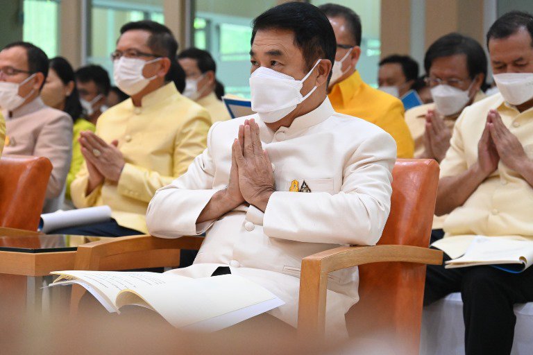 “อธิบดีใบน้อย” นำทีมดีพร้อม ร่วมน้อมรวมใจเจริญพระพุทธมนต์และเจริญจิตตภาวนาถวายพระพรชัยมงคลแด่ สมเด็จพระเจ้าลูกเธอ เจ้าฟ้าพัชรกิติยาภาฯ