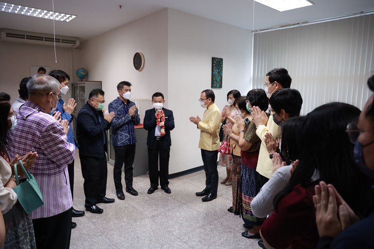 อธิบดีใบน้อย นำคณะผู้บริหารและเจ้าหน้าที่ร่วมอวยพรปีใหม่ผู้บริหารกระทรวงอุตสาหกรรม