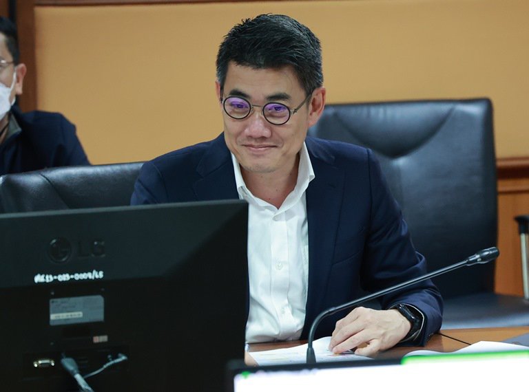 ดีพร้อม หารือเข้มเตรียมข้อมูลนำเสนอ “ปลัดฯ ณัฐพล” ในวาระเข้าตรวจเยี่ยมหน่วยงาน  