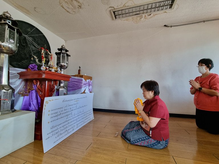 ฤกษ์ดี!! รสอ.สุชาดาฯ ก้าวเท้าเข้าห้องทำงาน พร้อมสักการะองค์พระนารายณ์พระภูมิ และสิ่งศักดิ์สิทธิ์ประจำกระทรวงอุตสาหกรรม และกรมส่งเสริมอุตสาหกรรม