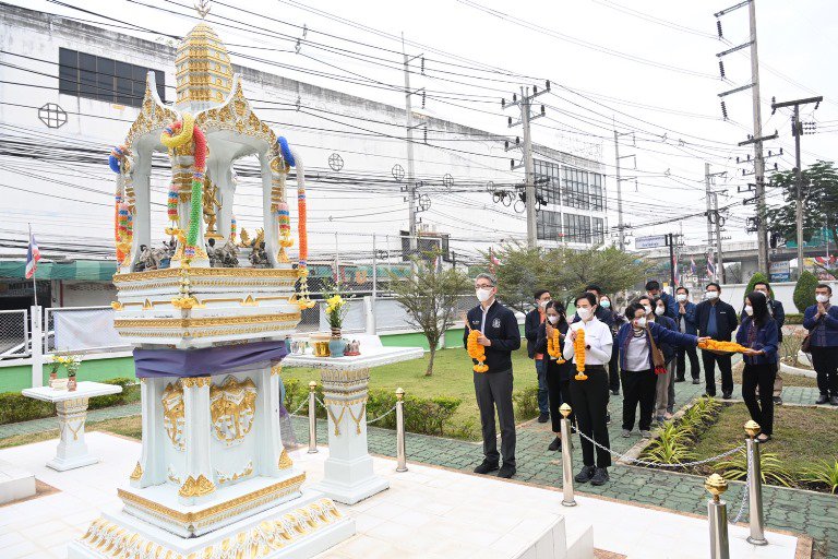 ปลัดฯ ณัฐพล รุดตรวจเยี่ยม สอจ.ลำพูน พร้อมผลักดันโรงงานขนาดใหญ่ให้เป็น Hero ช่วยเหลือชุมชนให้ดีพร้อม 
