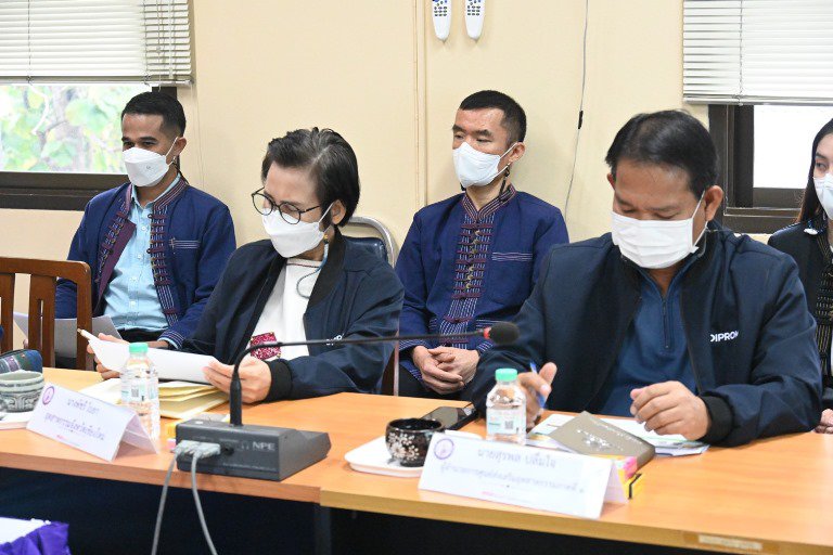 ปลัดฯ ณัฐพล รุดตรวจเยี่ยม สอจ.ลำพูน พร้อมผลักดันโรงงานขนาดใหญ่ให้เป็น Hero ช่วยเหลือชุมชนให้ดีพร้อม 
