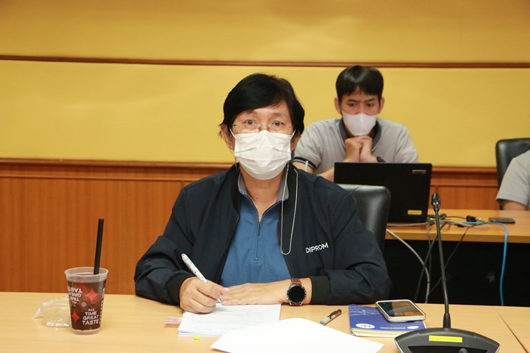 อธิบดีใบน้อย ประชุมคณะกรรมการจัดทำระบบและกลั่นกรองการประเมินผลการปฏิบัติราชการของดีพร้อม