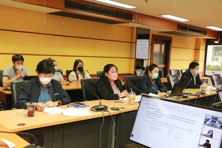 อธิบดีใบน้อย ประชุมคณะกรรมการจัดทำระบบและกลั่นกรองการประเมินผลการปฏิบัติราชการของดีพร้อม