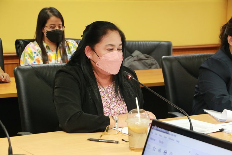อธิบดีใบน้อย ประชุมคณะกรรมการจัดทำระบบและกลั่นกรองการประเมินผลการปฏิบัติราชการของดีพร้อม
