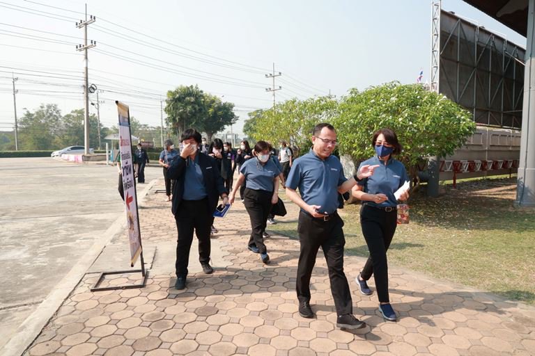 “อธิบดีใบน้อย” ลงพื้นที่สุพรรณบุรี ตรวจเยี่ยมและมอบแนวทางการปฏิบัติงานแก่บุคลากรดีพร้อมเซ็นเตอร์ 8