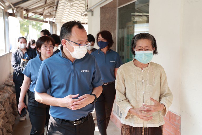 ดีพร้อม ลงพื้นที่เยี่ยมชมสถานประกอบการผู้นำด้านอาหารสุขภาพ