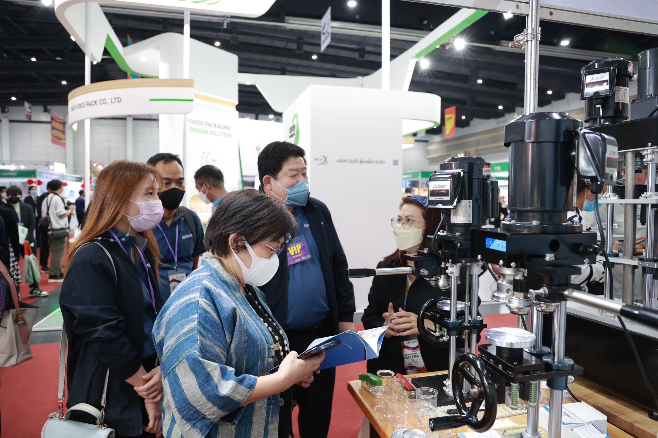 ดีพร้อม ตบเท้าเข้าร่วมงาน TIF & FOOD PACK ASIA 2023 จัดกิจกรรมเสริมองค์ความรู้ด้านโลจิสติกส์