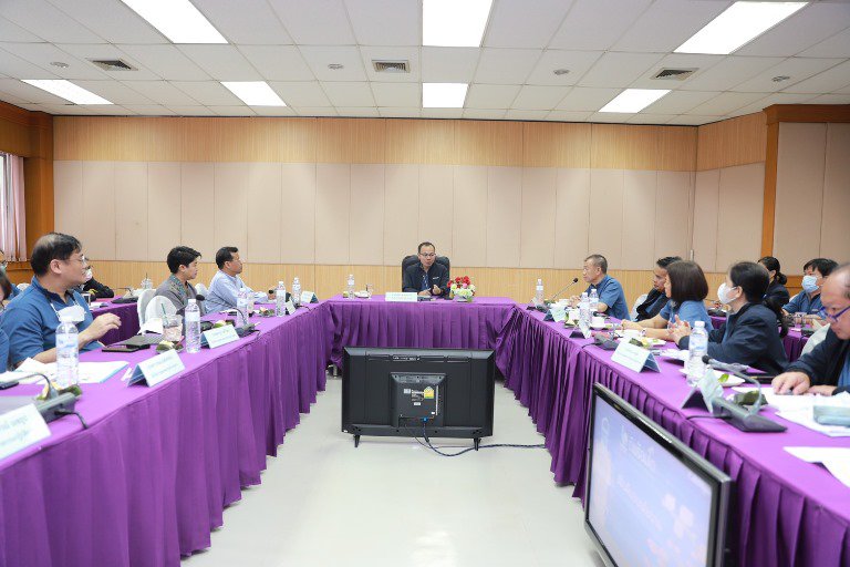 “อธิบดีใบน้อย” ลงพื้นที่อุดรธานี ตรวจเยี่ยมและมอบแนวทางการปฏิบัติงานแก่บุคลากรดีพร้อมเซ็นเตอร์ 4