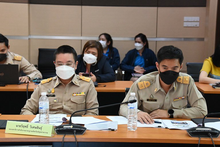 ปลัดฯ ณัฐพล เป็นประธานการประชุมสรุปผลการจัดงานร้านกระทรวงอุตสาหกรรมในงานกาชาดประจำปี 2565