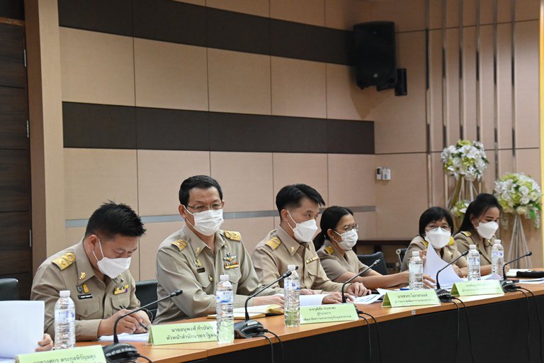 ปลัดฯ ณัฐพล เป็นประธานการประชุมสรุปผลการจัดงานร้านกระทรวงอุตสาหกรรมในงานกาชาดประจำปี 2565