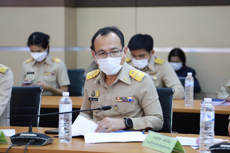 ปลัดฯ ณัฐพล เป็นประธานการประชุมสรุปผลการจัดงานร้านกระทรวงอุตสาหกรรมในงานกาชาดประจำปี 2565