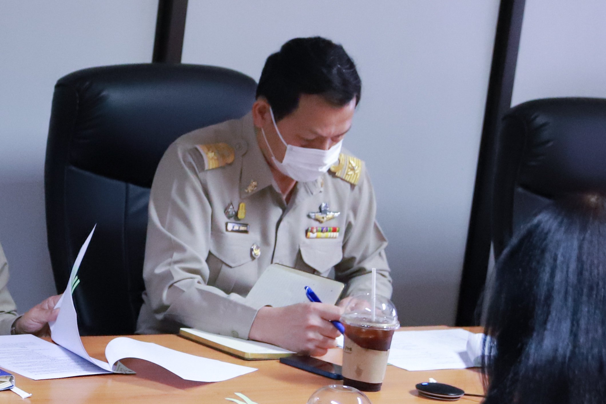 “รสอ.สุชาดา” ดึงคณะทำงานฯ สวัสดิการ กสอ. เคาะแนวทางการดำเนินงาน ปี 66 