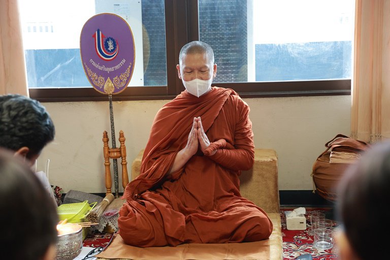 “รสอ.สุชาดา” นำทีมพลพรรคดีพร้อม ร่วมบุญถวายผ้าป่าสามัคคีวัดป้าแม่อูมอง สืบทอดพระศาสนา