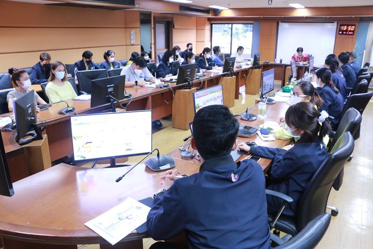 “รสอ.สุชาดา” ประชุมเข้มเร่งเดินหน้าขับเคลื่อนโครงการเกษตรอุตสาหกรรมครบวงจร ปี 66