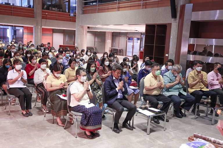 “รสอ.สุชาดา” นำทีมพลพรรคดีพร้อม ร่วมบุญถวายผ้าป่าสามัคคีวัดป้าแม่อูมอง สืบทอดการปฏิบัติตามหลักธรรมทางศาสนา 