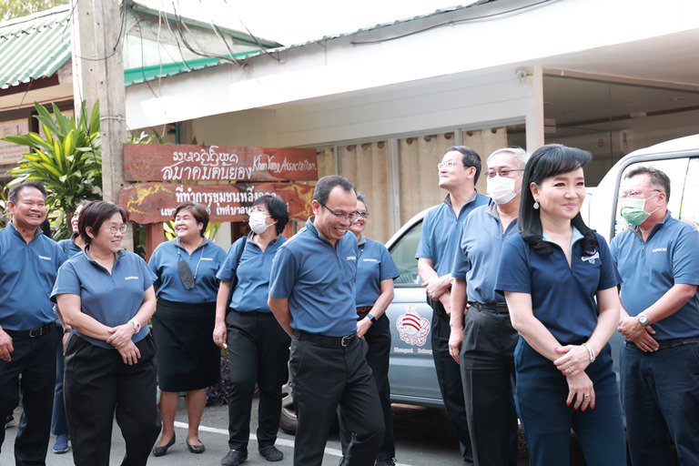 ดีพร้อม ลงพื้นที่เยี่ยมชมสถานประกอบการเบเกอรี่รายใหญ่ภาคเหนือ ต้นแบบ “โมเดลชุมชนดีพร้อม” และ “ดีพร้อมฮีโร่” 