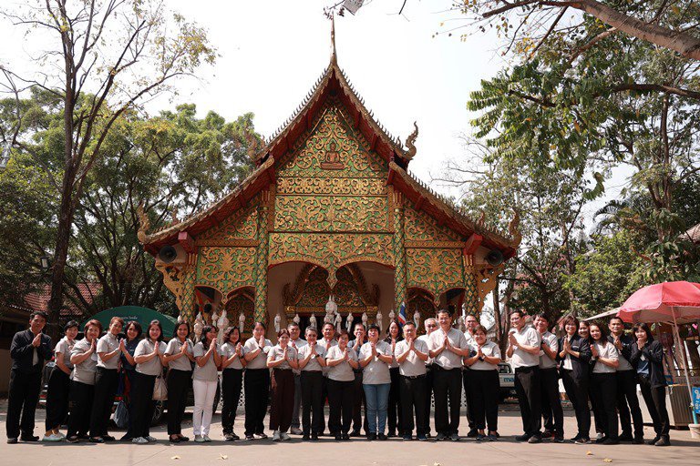 ดีพร้อม ร่วมทำความดี แบ่งปันสุข แก่เด็กด้อยโอกาส